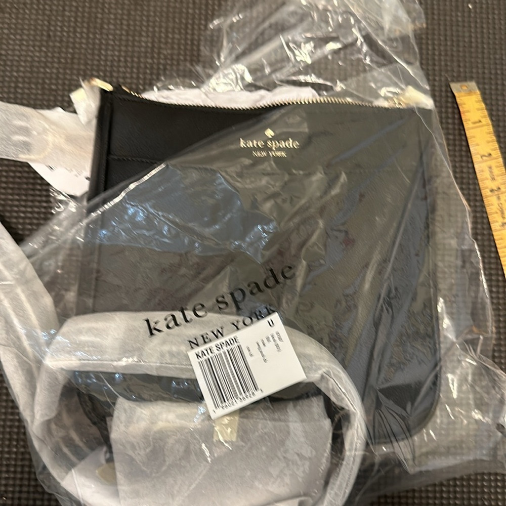 Kate Spade cross body, NWT - Picture 5 of 5